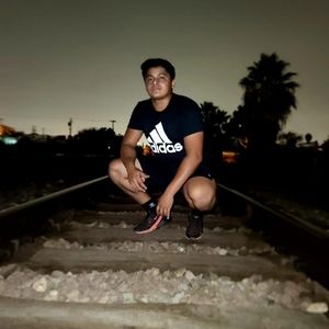 Meet your Posher, Luis